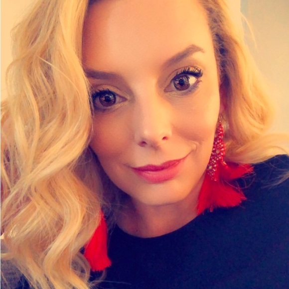 Meet your Posher, Michelle - Picture 1 of 1